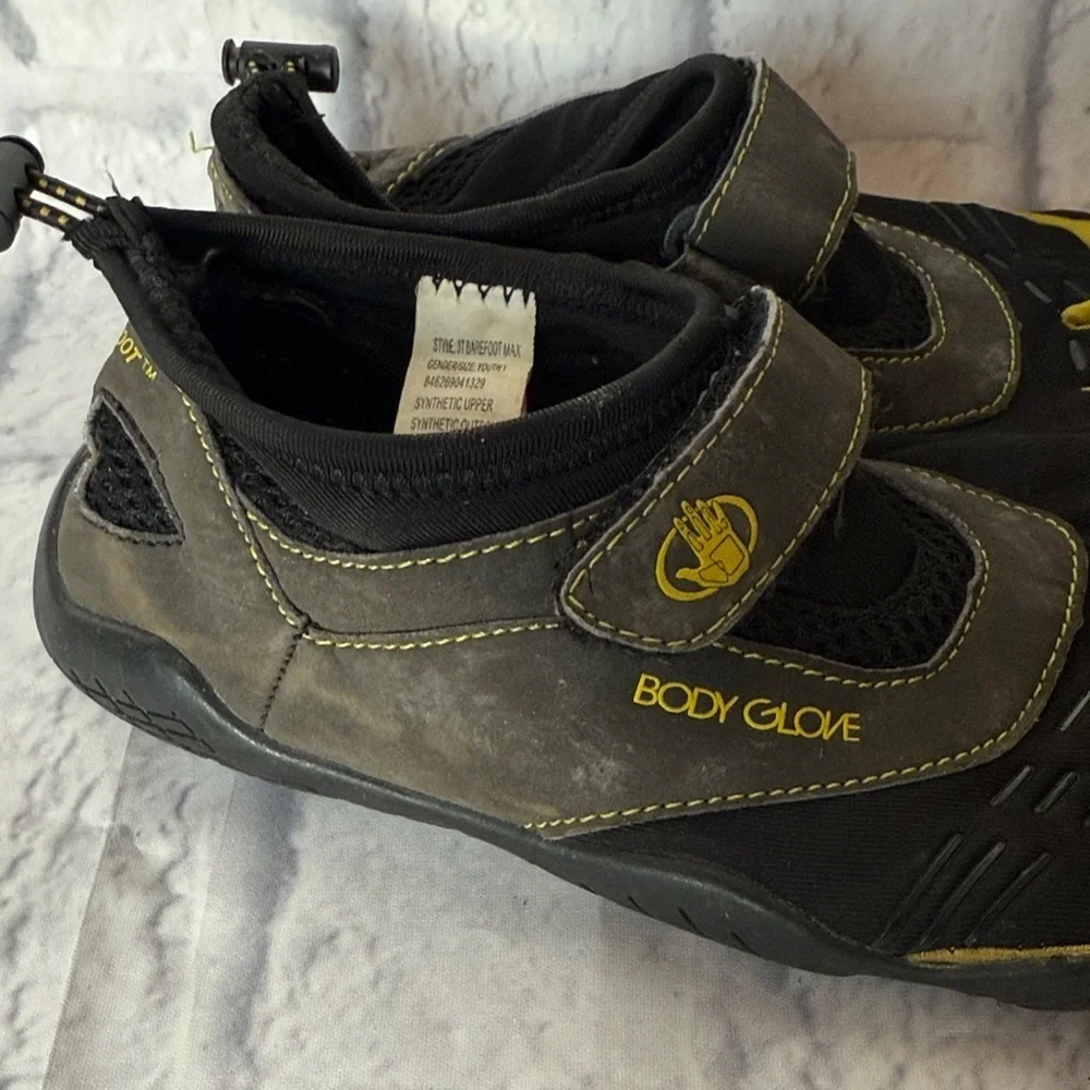 Body Glove Kids Water Shoes - Charcoal and Yellow